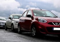 Calls for Minister to stop stalling on pavement parking