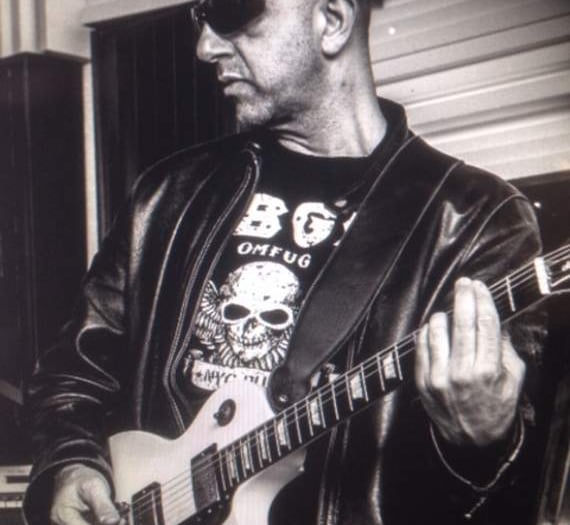 Dustin rocks with new anthem to inspire the boys in red