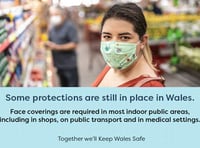 Economy Minister urges shoppers to follow safety guidelines