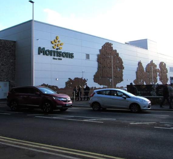 Abergavenny superstore rolls out the red carpet for NHS staff