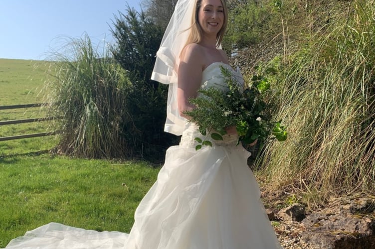 Wedding dress