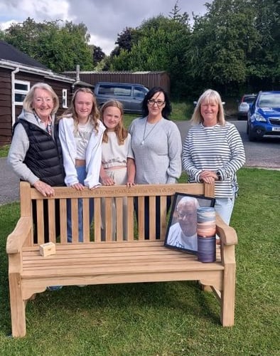 Memorial bench