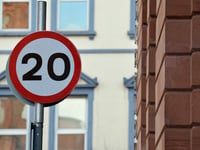 Roadworks to bring speed limits and overtaking ban