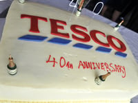 Gwent Police investigating damage to Tesco cashpoint 