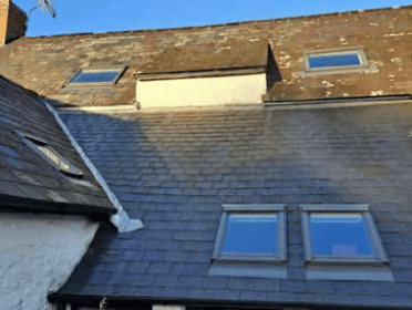 Roof shoudn't have light installed