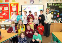 Llantilio Pertholey school gets knitting for charity