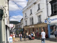 HSBC takes next steps in Abergavenny branch closure plans