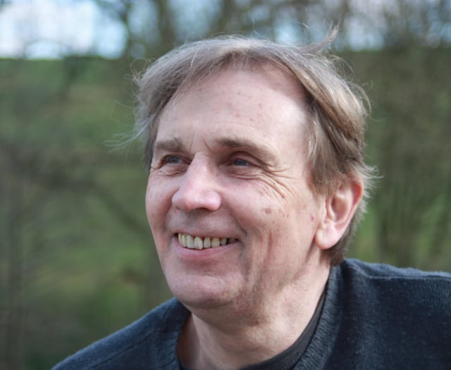 Writer’s tale of blighted love and political skulduggery