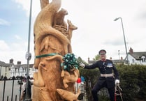 Crowning glory as tree sculpture