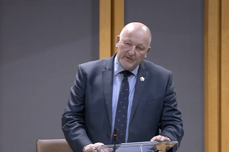 Peter Fox voted against Andrew RT Davies