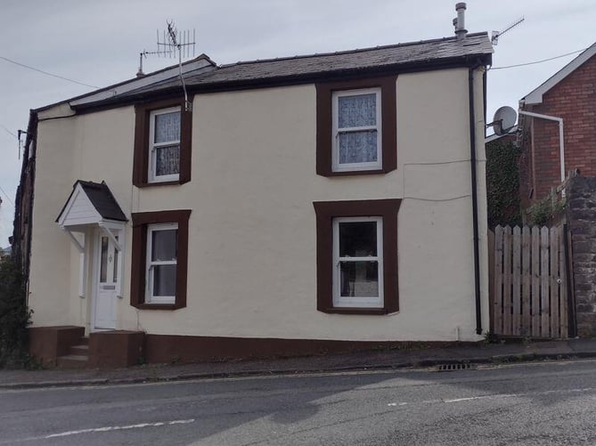 cheapest abergavenny