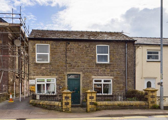 cheapest abergavenny