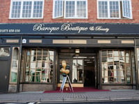 VIDEO: Popular boutique in Abergavenny to close