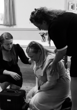 CHRONICLE REVIEW: Abergavenny Theatre Group's Revlon Girl 