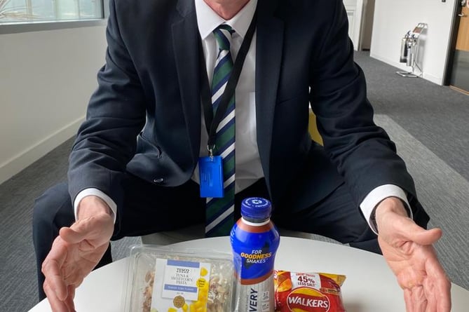 Welsh Secretary David Davies with his meal deal