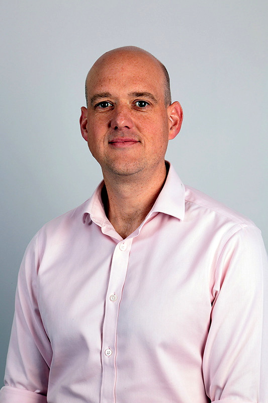 MCC councillors pay a fond farewell to former submariner