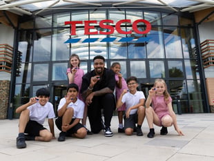 Help for local schools from Tesco shoppers in Aber