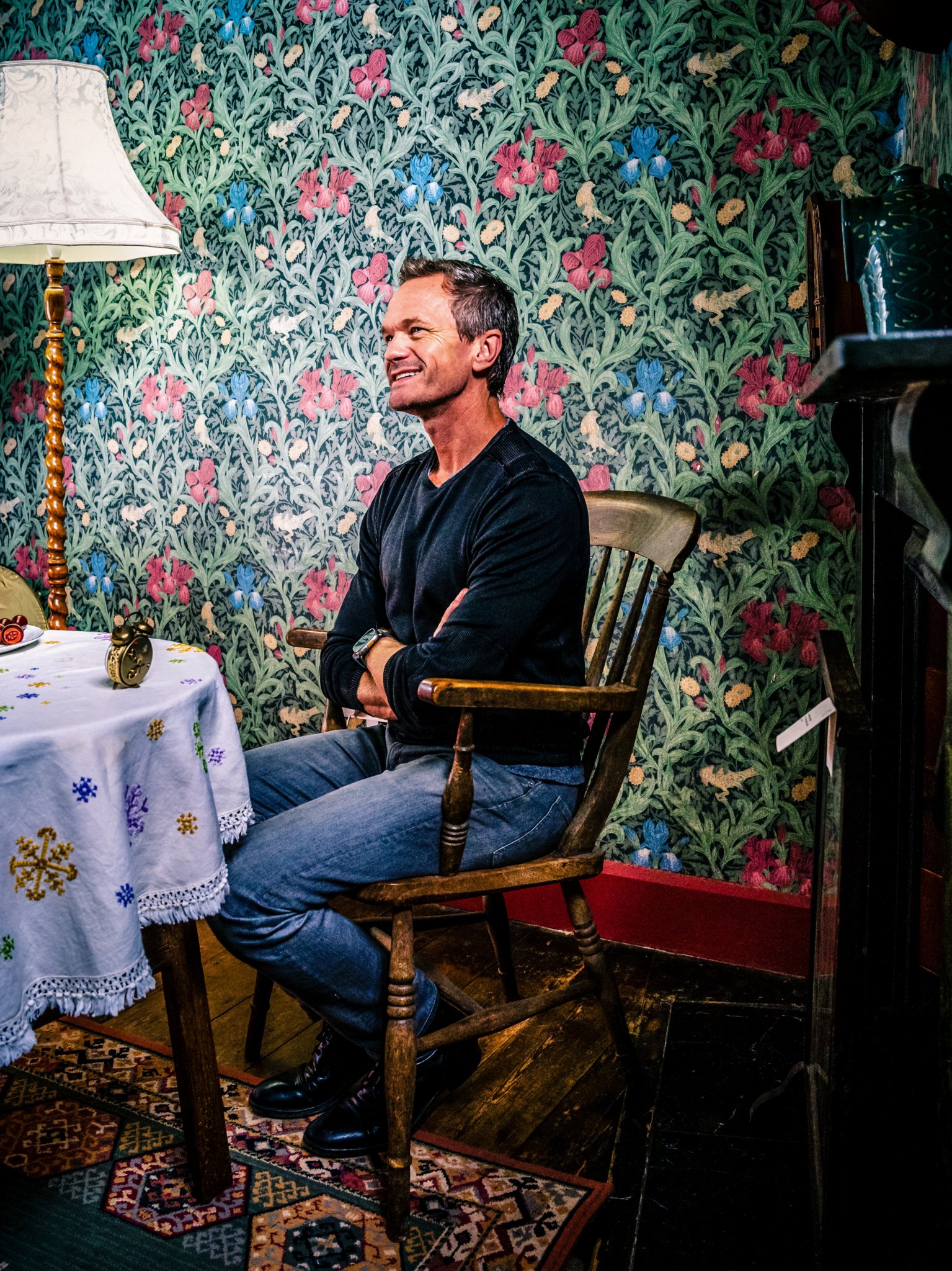 Hollywood star jets in to Jacobean house for immersive theatre night