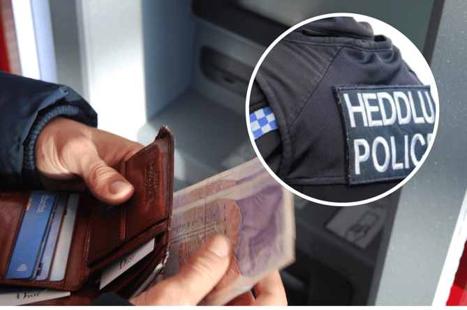 Cash machine and police