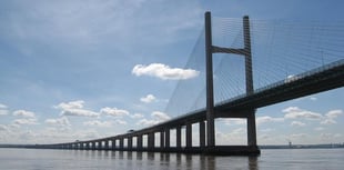 M4 roadworks close Prince of Wales Bridge