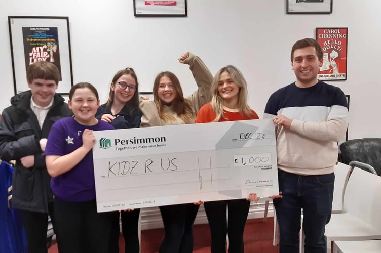 Blaenau Gwent children’s club gets festive financial boost