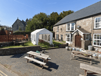 Red Lion in Llangynidr to close, re-opening in April