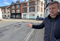 Usk councillor calls for action on potholes from MCC