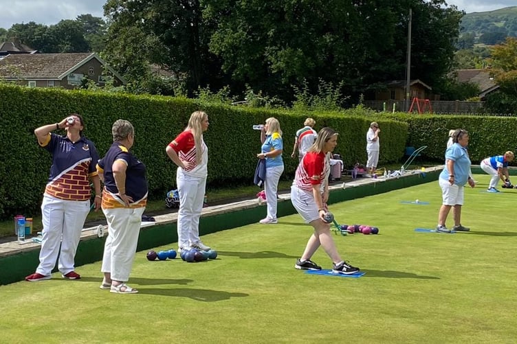 Gilwern Community Bowls Club is growing