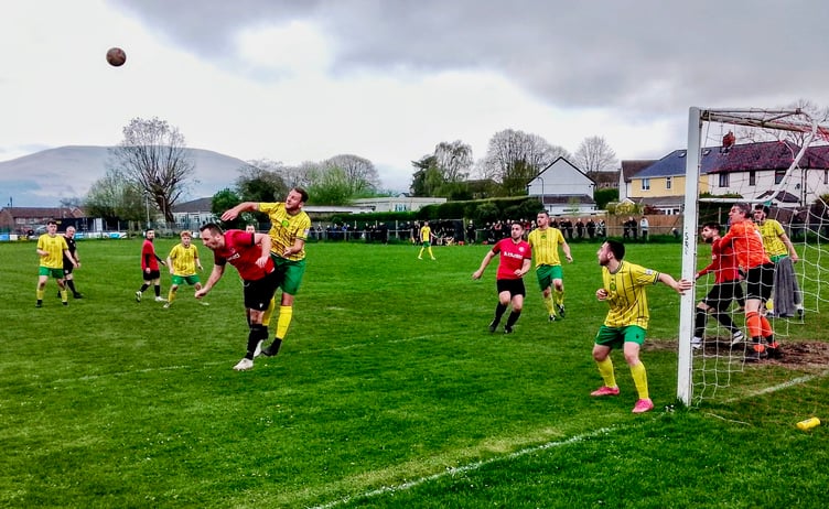 Goalmouth action as Mardy press