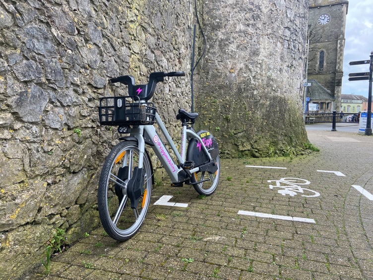 E-bikes Tenby