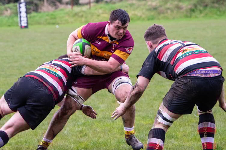 No way through the Pontypool United defence this time 