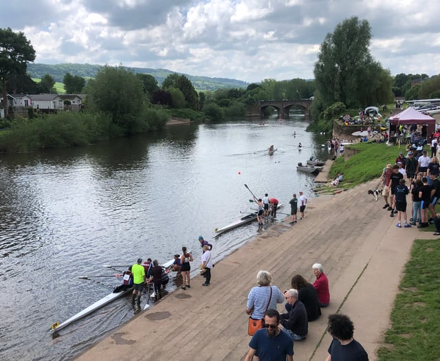 Rowers make a splash at Monmouth Regatta
