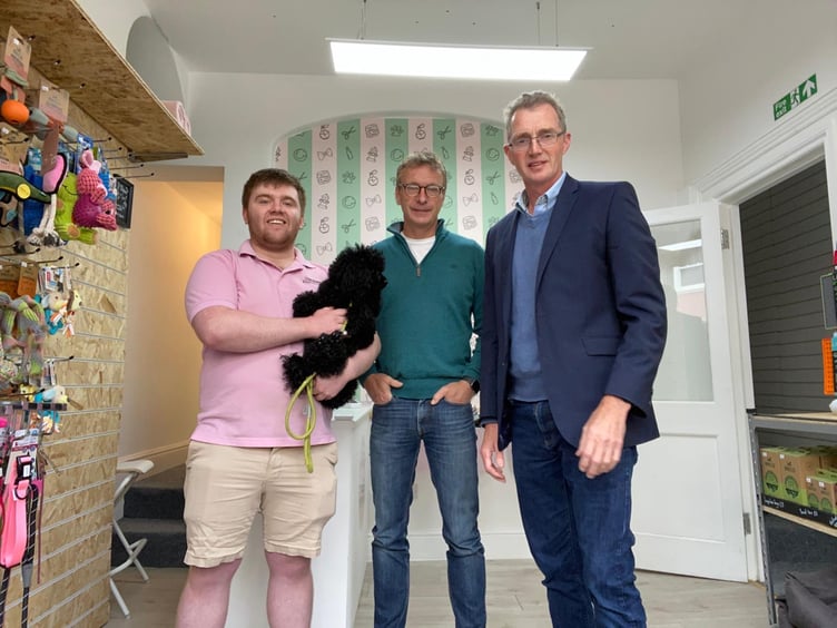David Davies and Cllr Tony Kear with James Ralph at Shampooch in Usk.