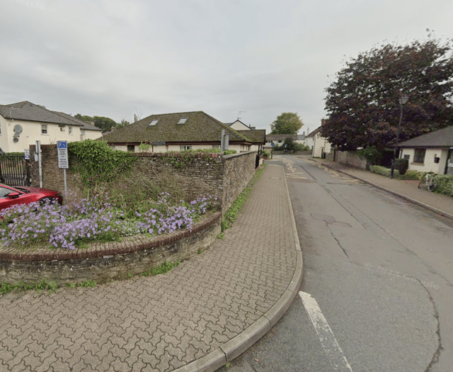 Extra car parking space for Usk