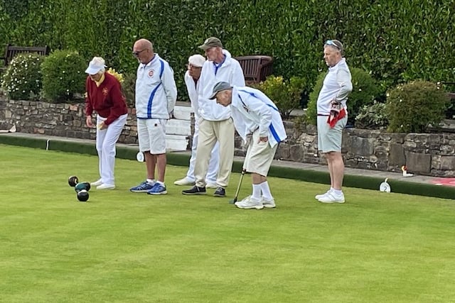 Abergavenny's bowlers won on all three rinks at Beechwood