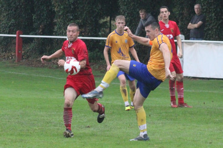 Blaenavon took the lead but then leaked six goals at Brecon Corries