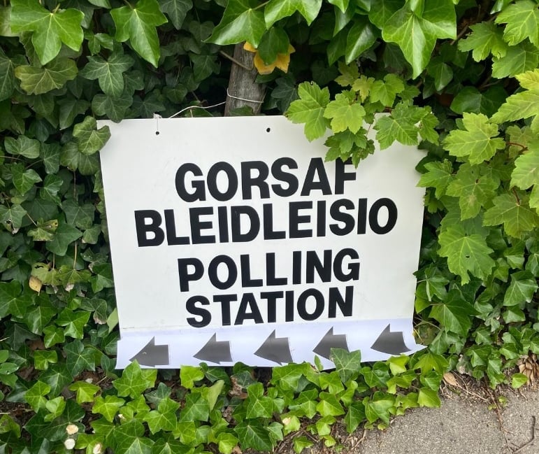 Just hour left to register to vote in time for the Senedd election