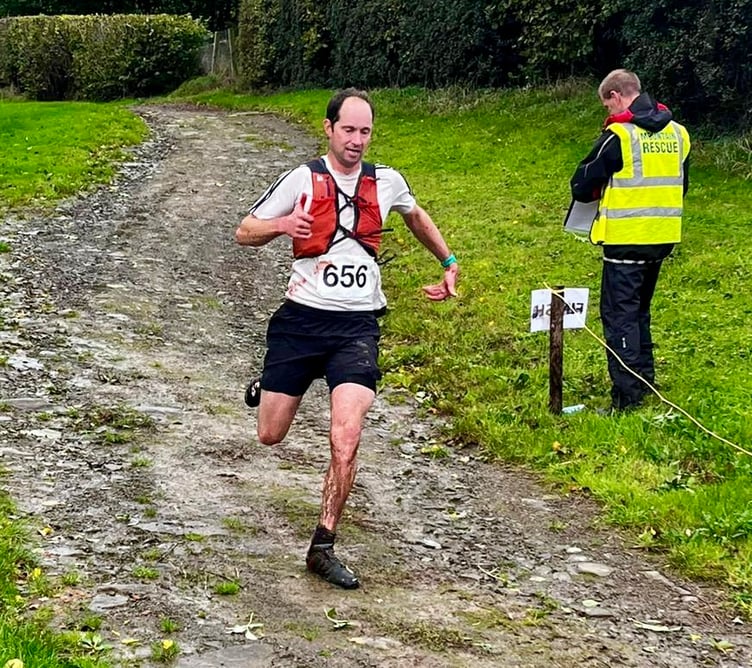 Wyndham Turner won again in the Pen Tir Drop fell race