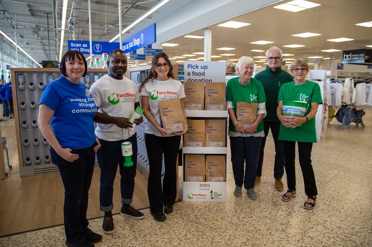 Tesco volunteers
