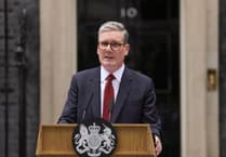 PM "offers support" to Welsh Government over floods