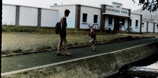 

The Past In Colour: The Paradise of the pool!