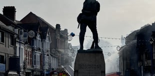 The fire as it unfolded from the Chronicle's reporter on the scene...