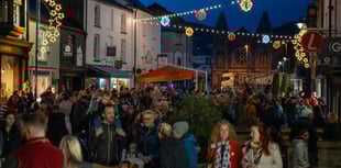 Christmas lights switch on to go ahead in Abergavenny