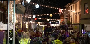 Abergavenny lights up for Christmas!