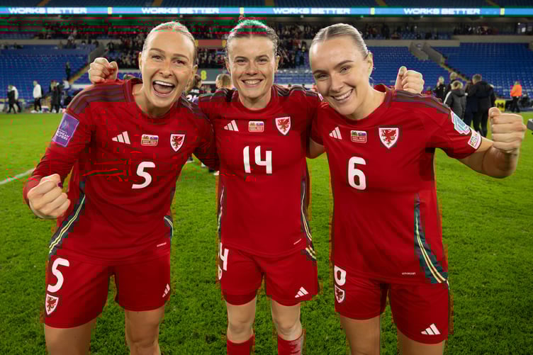 Wales' Rhiannon Roberts, Hayley Ladd and Josie Green celebrate
