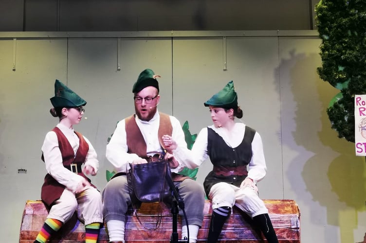 Usk Panto