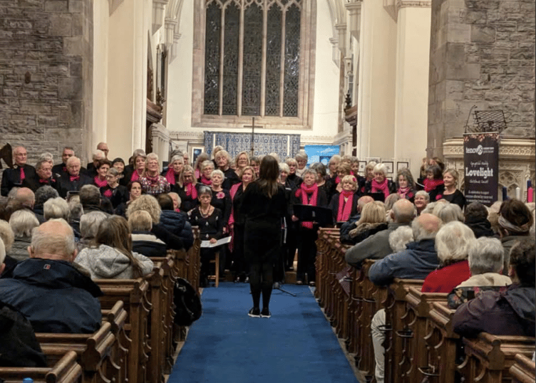 Tenovus choir