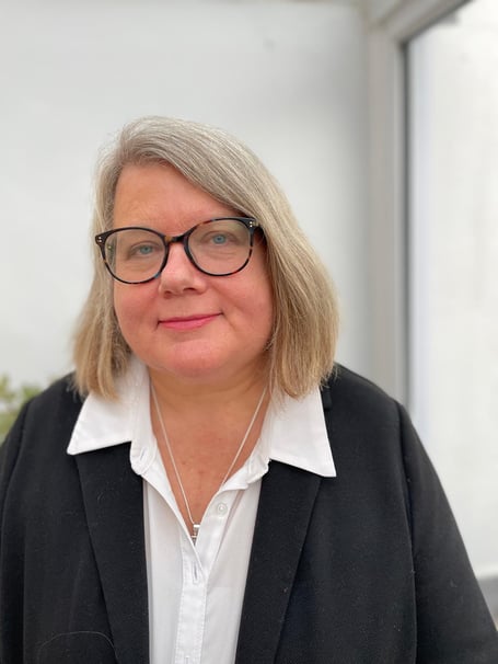 Cllr Sarah Burch for Cantref