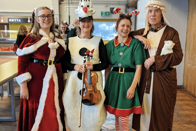 Elf-led orchestra brings Christmas joy to Abergavenny