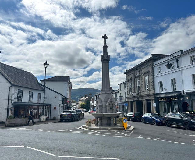 Crickhowell town centre makeover shelved for now